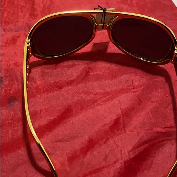 DESIGNER SUNGLASSES BLOCKS UVA UVB & UVB RAYS - Picture 6 of 8